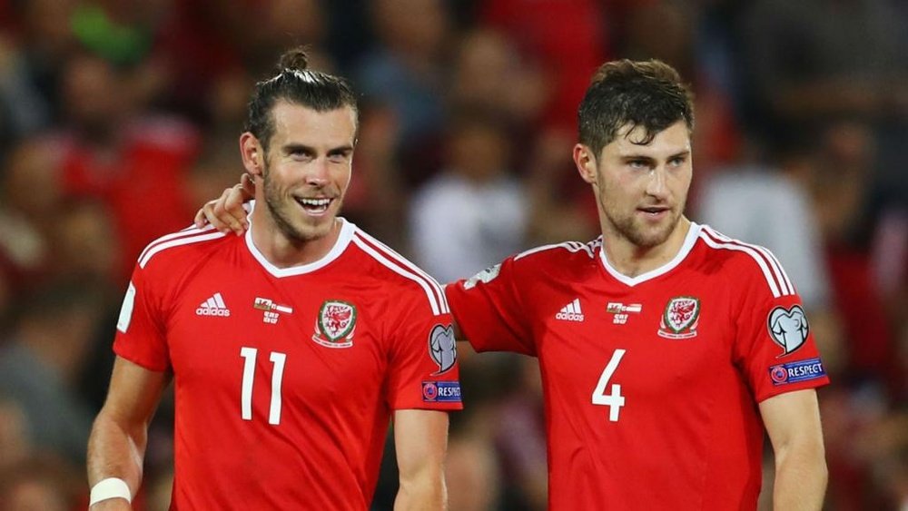 Bale and Davies play together for the Welsh national team. GOAL