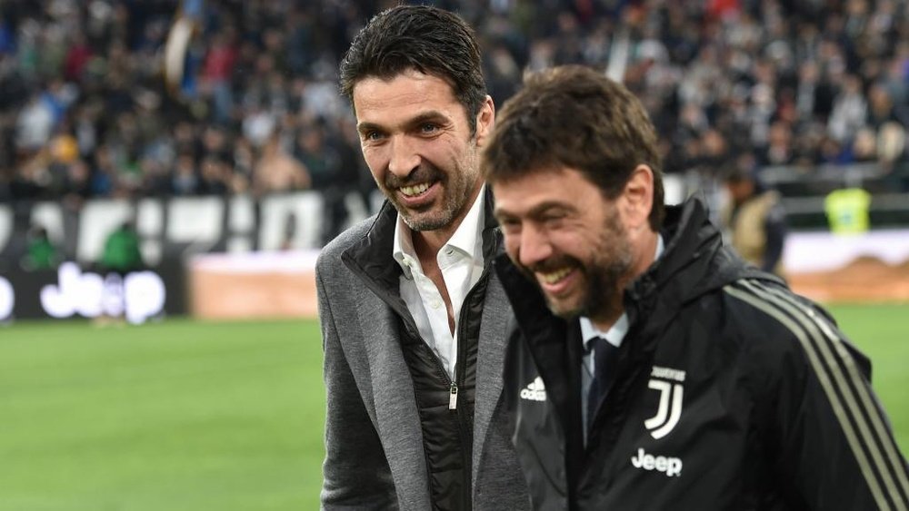 Buffon returning to Juve just an idea for now – agent.