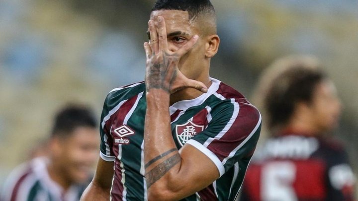 Jorge Jesus aprova e Benfica pode tentar tirar Gilberto do Fluminense