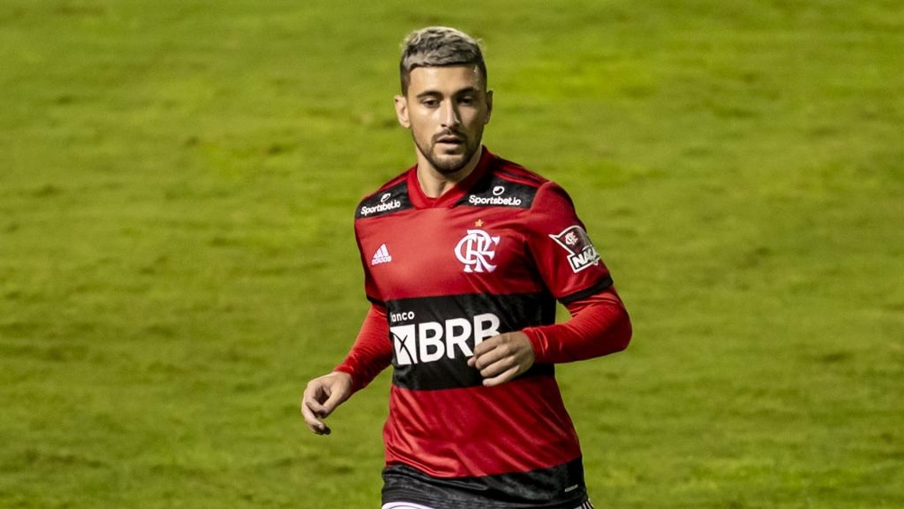 Quanto tempo Arrascaeta vai desfalcar o Fla?