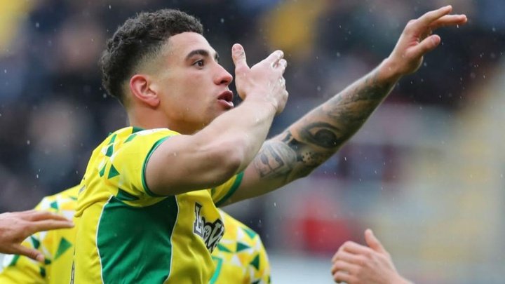Championship Review: Norwich go four clear as Leeds lose