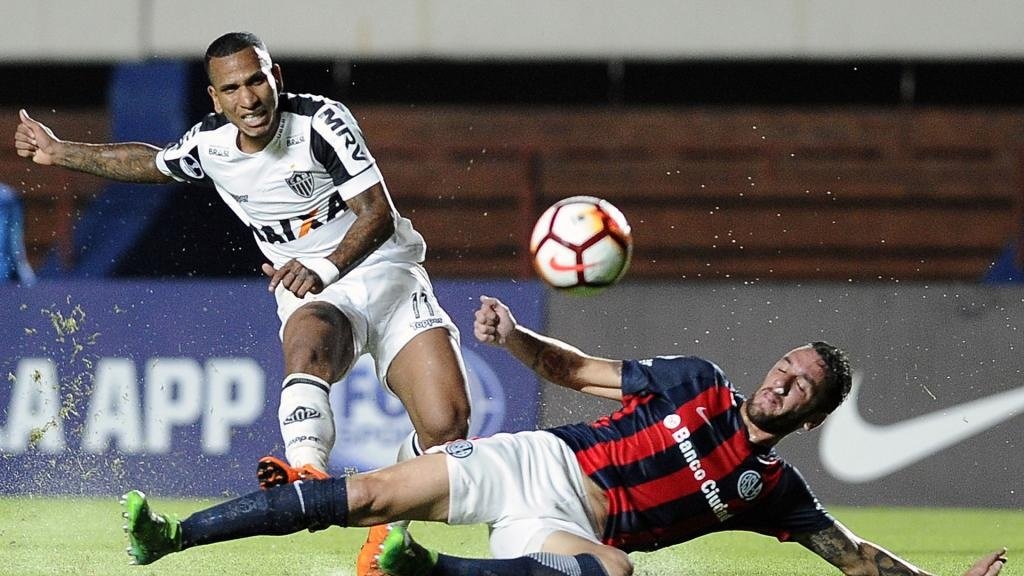 Galo decepciona e perde na Argentina.Goal