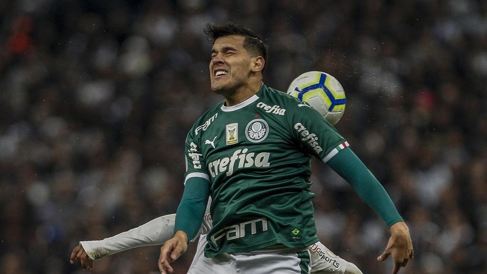 Por que Gómez ainda não renovou com o Palmeiras? EFE