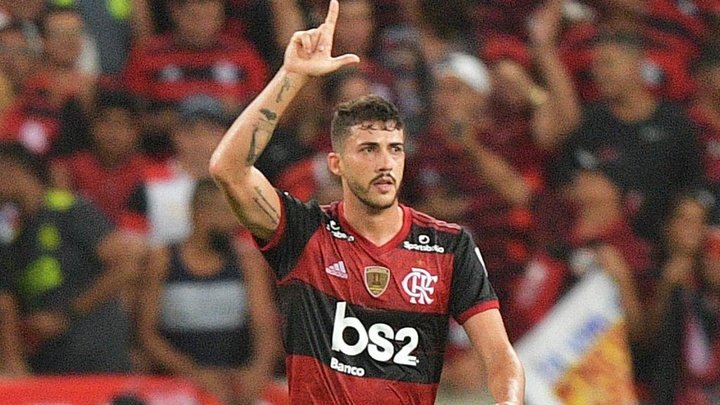 Rogério Ceni estuda retorno de Gustavo Henrique na zaga do Flamengo