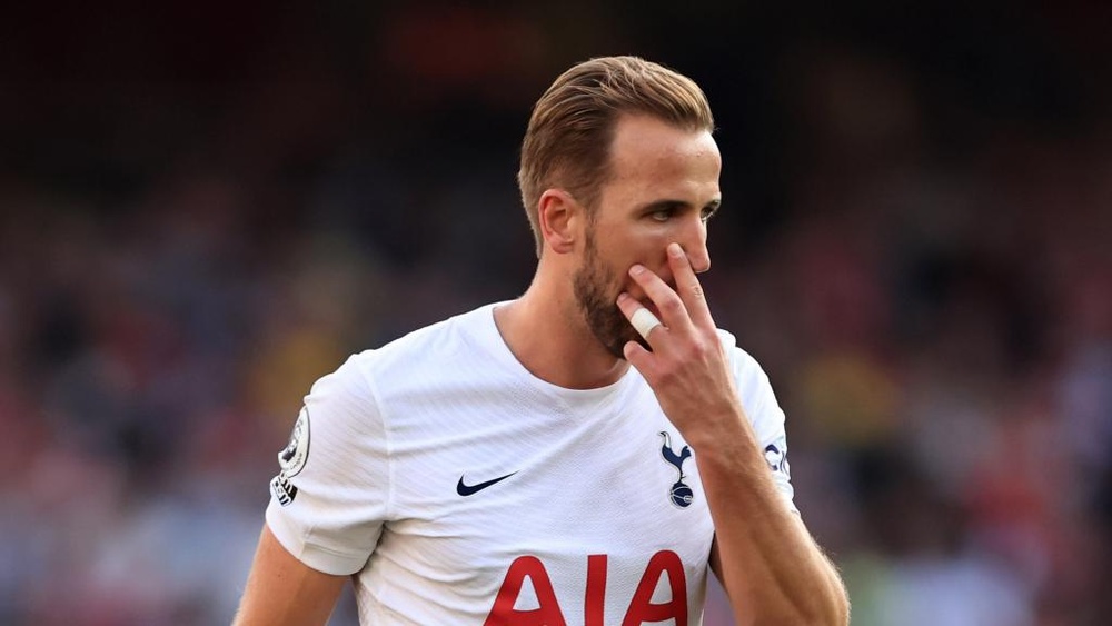 Kane's Spurs struggles put down to upheaval by England boss Southgate.