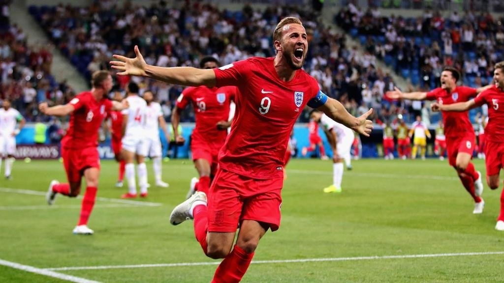 Kane comes good for England