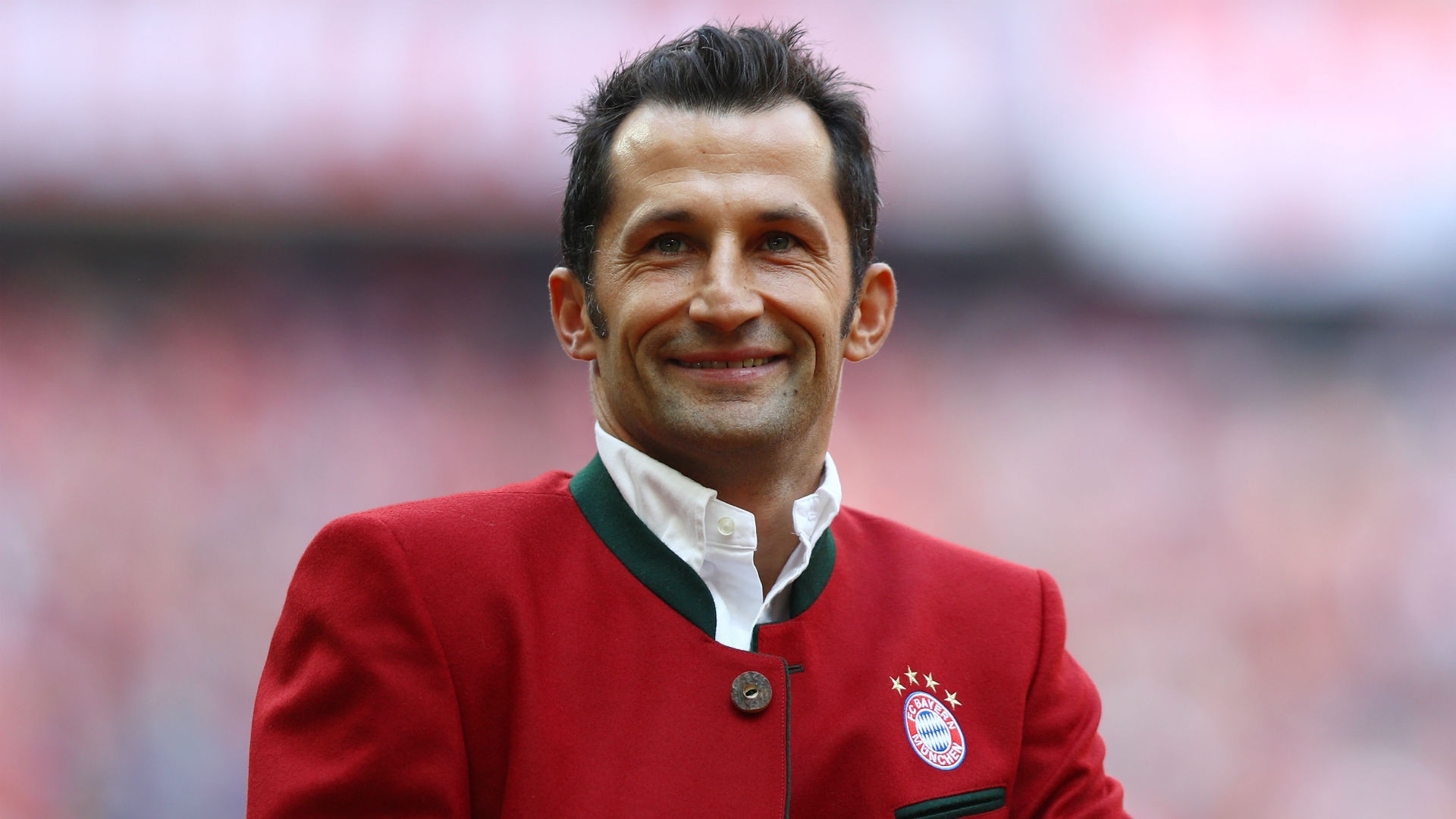 Former Bayern player Hasan Salihamidzic. Goal