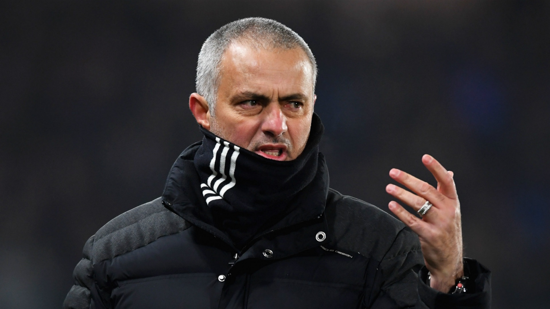 Avram Grant, ex-comandante do Chelsea, opina sobre as diferentes passagens do português em Stamford Bridge.