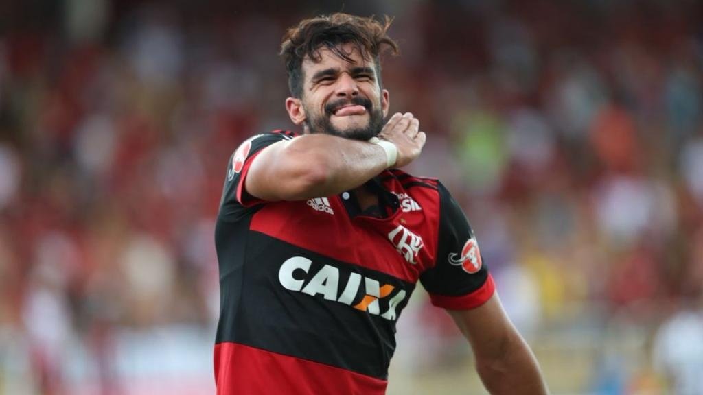 Ceifador segura a pressão, assume artilharia no Fla e empata com Brocador em número de gols no novo Maraca