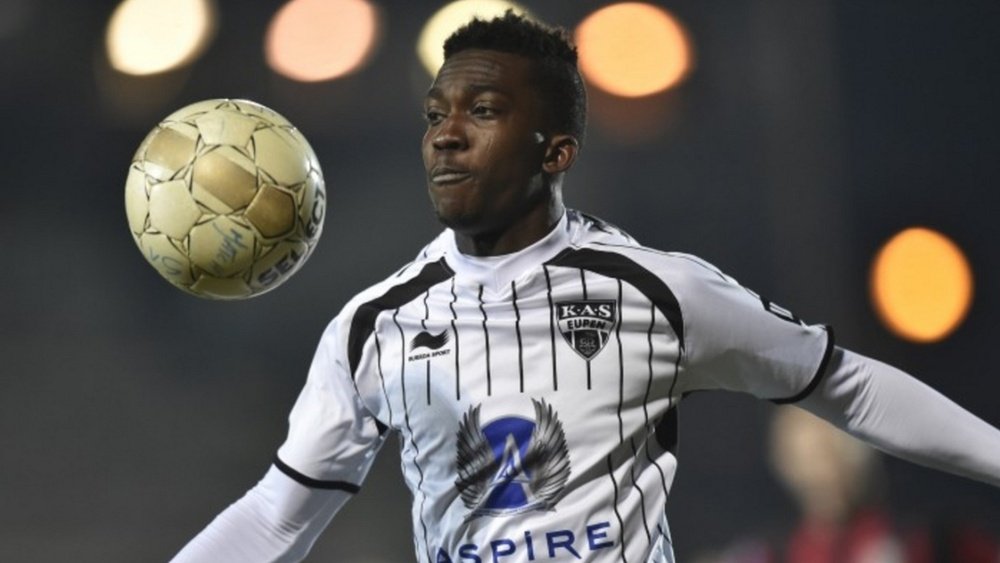 L’avant-centre du KAS Eupen Henry Onyekuru. Goal