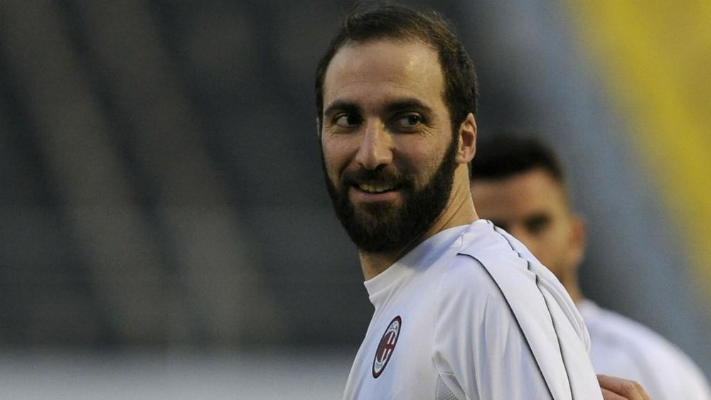 Higuain hasn't asked to leave Milan. Goal