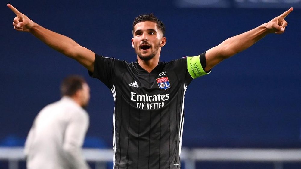 Zinedine Zidane s’exprime sur une arrivée d’Aouar au Real Madrid. Goal