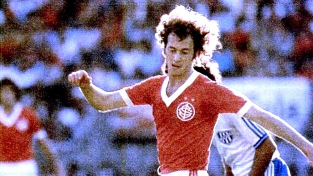 Ídolos Internacional Paulo Roberto Falcão. Goal