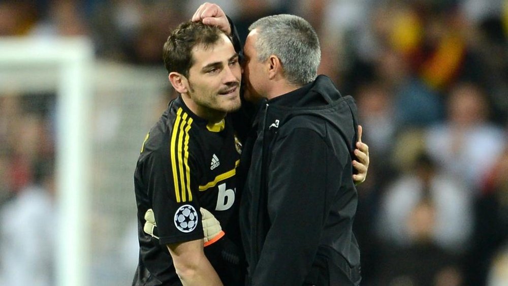 Casillas takes swipe at Mourinho after United lose at Liverpool.