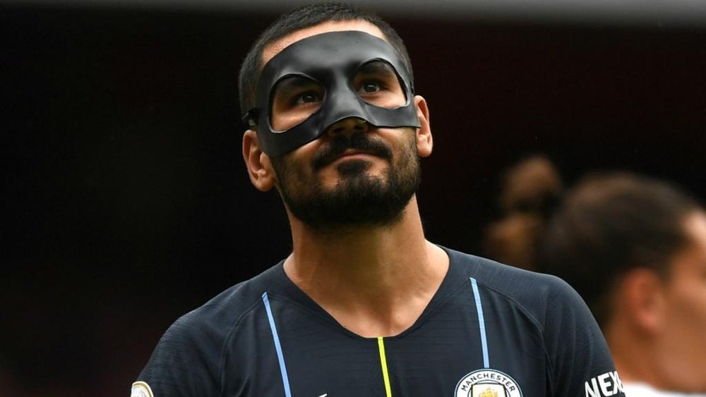 He said that players should feel 'privileged' to play under Pep. GOAL