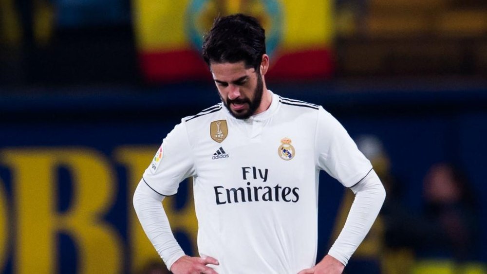 Isco has fallen down the pecking order at Madrid. GOAL
