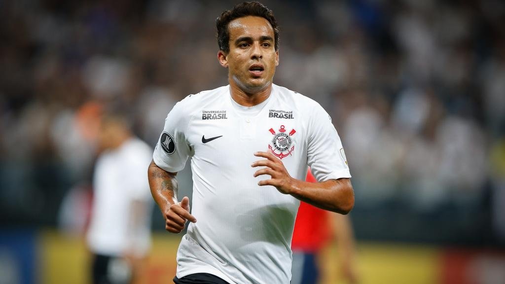 Copa Libertadores Review: Corinthians advance, Penarol miss out