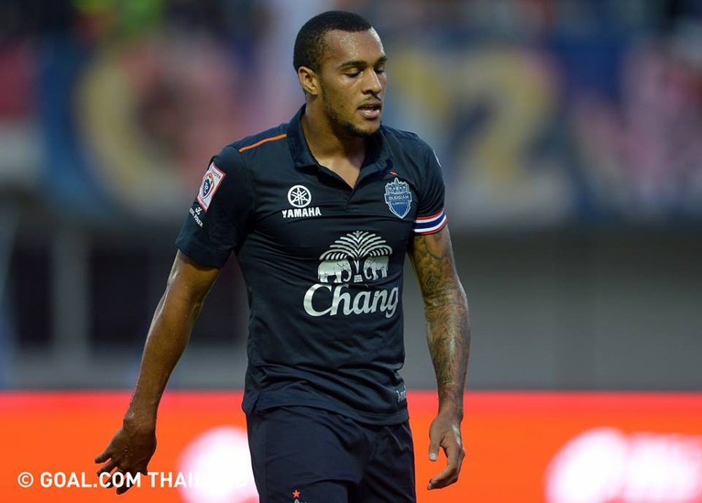 Jay Simpson - Buriram United