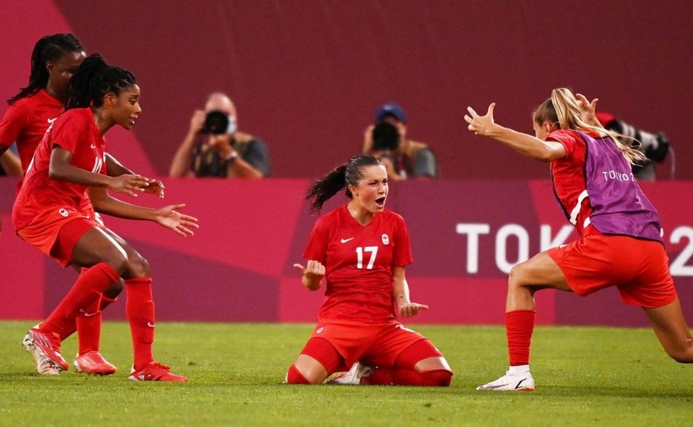 Tokyo Olympics: Labbe's shoot-out heroics secure Canada women's football gold. Goal