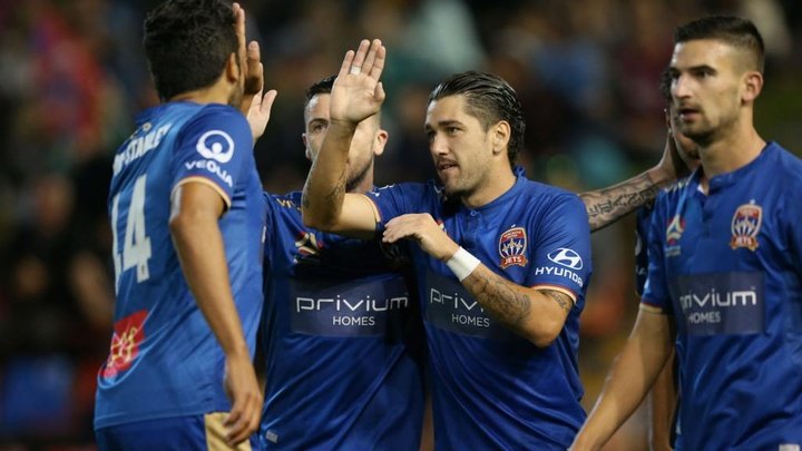 A-League round-up: Newcastle Jets end on a high, Victory bounce back