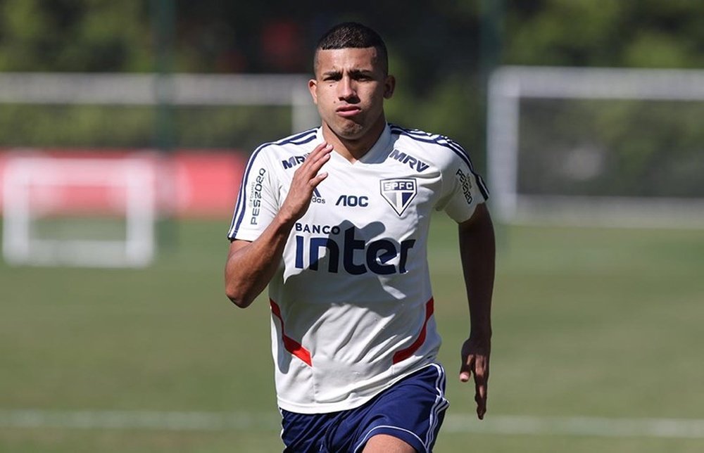 Rojas sofre nova lesão no São Paulo; jogador se recuperava de contusão no tendão. Goal