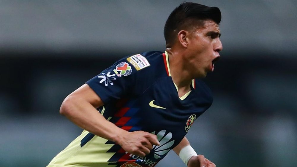 Corona opened the scoring against Tauro. GOAL