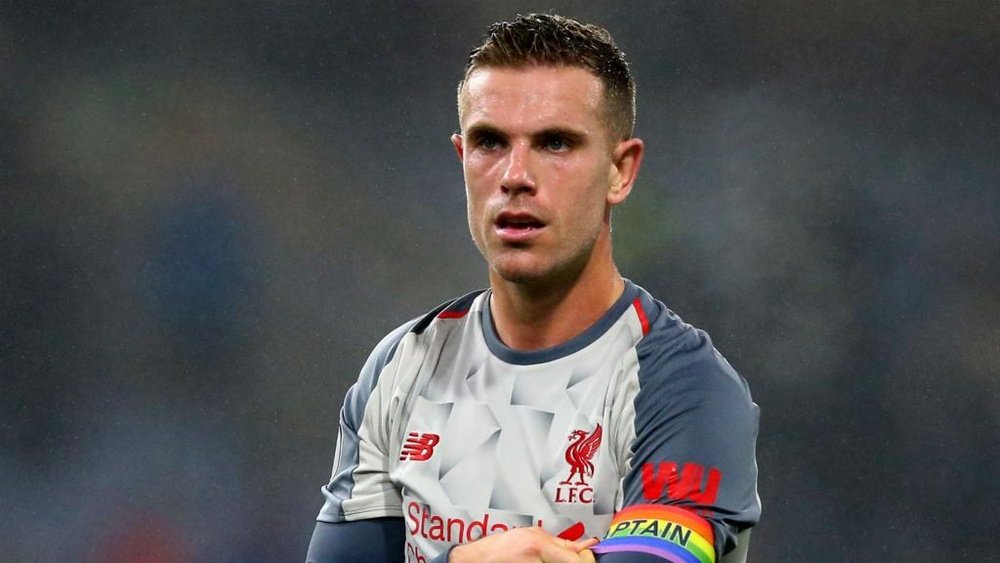 Henderson out dopo 13'. Goal