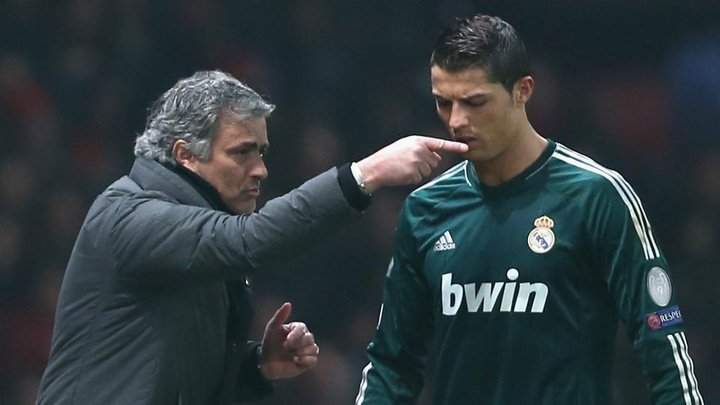 Mourinho ‘acabava’ com Cristiano Ronaldo mesmo após hat-tricks pelo Real Madrid