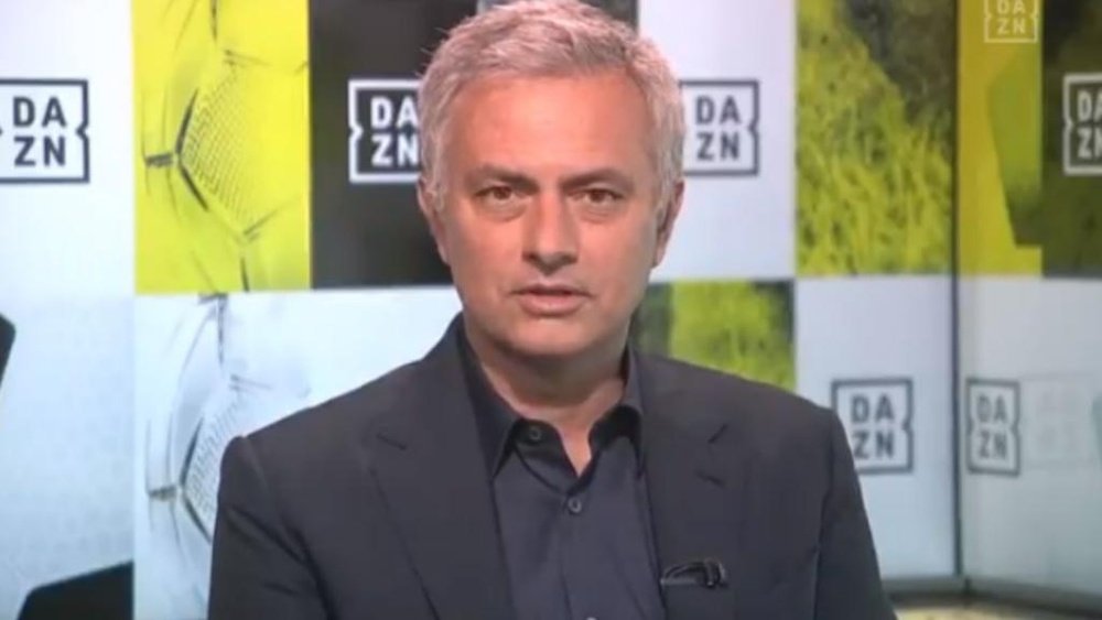 “É uma história linda” – Mourinho elogia Corinthians no DAZN