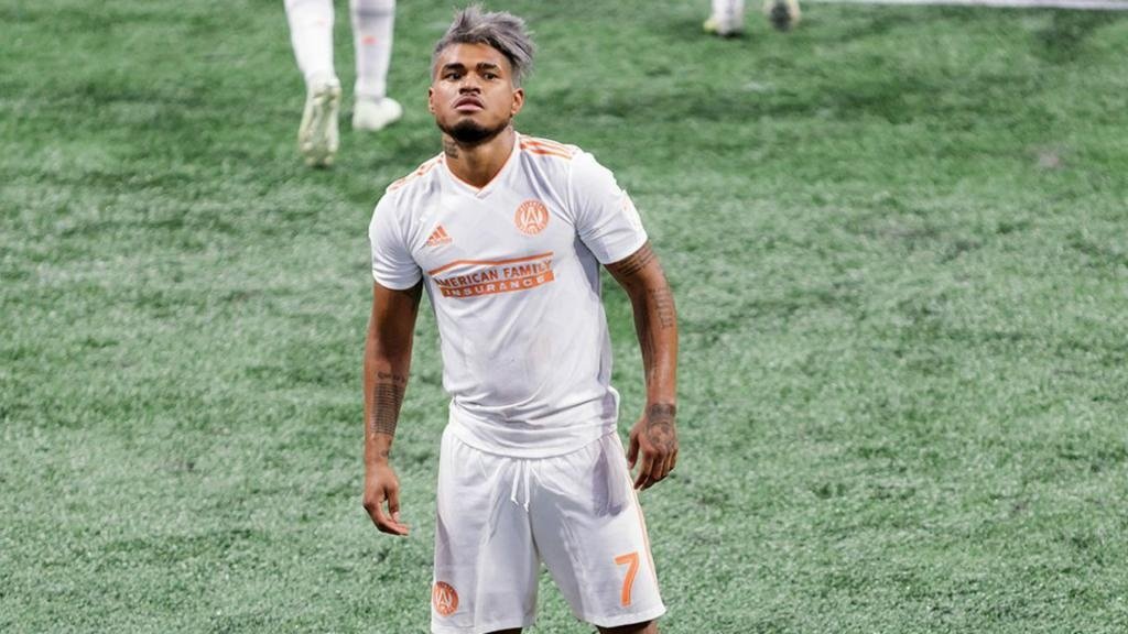 MLS round up: LA hammered