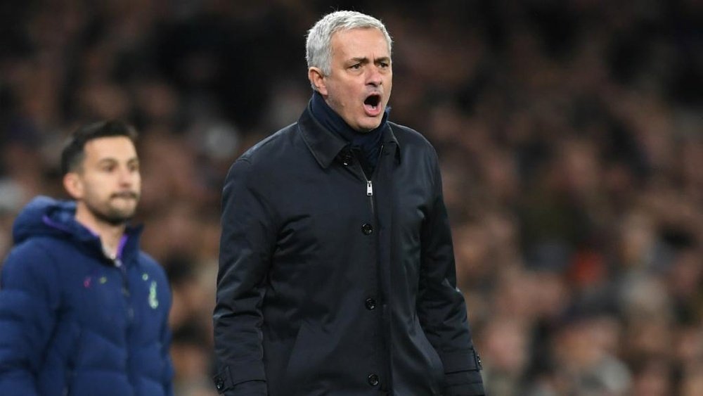 Mourinho dismisses rumours