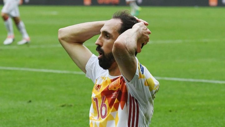 Juanfran won't give up on Spain