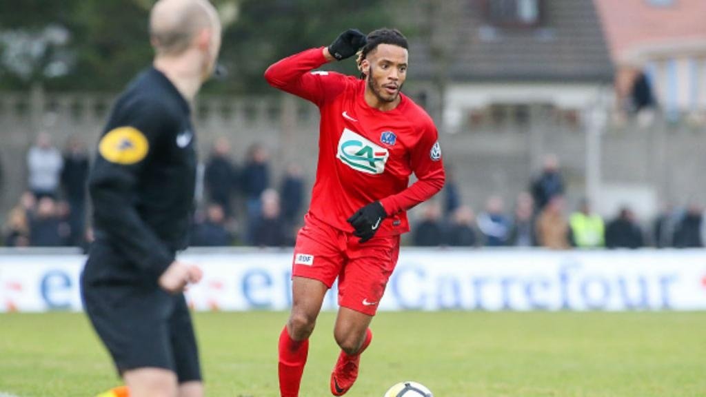 Le Red Star pense à Julio Donisa, la révélation du National