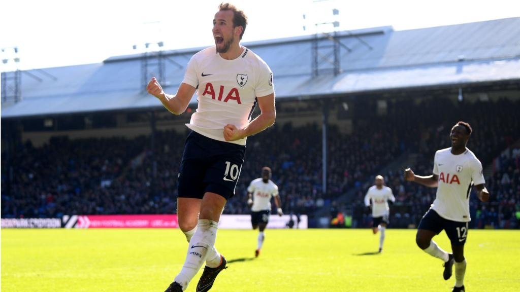 Dier lauds 'class act' Kane