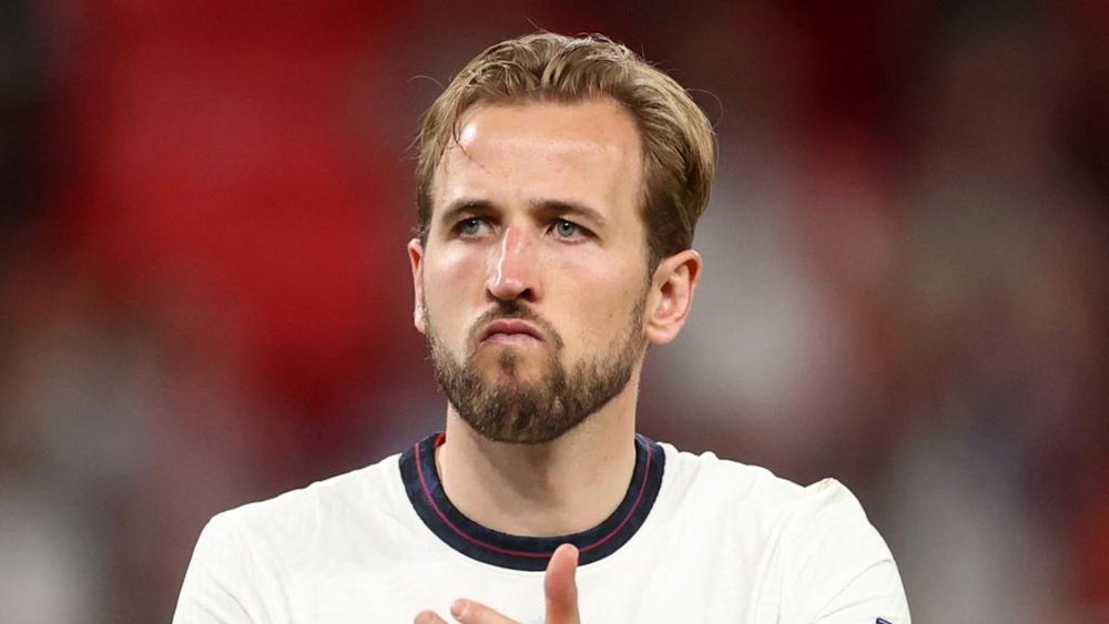 Anyone can miss a penalty, says Kane after Saka heartbreak