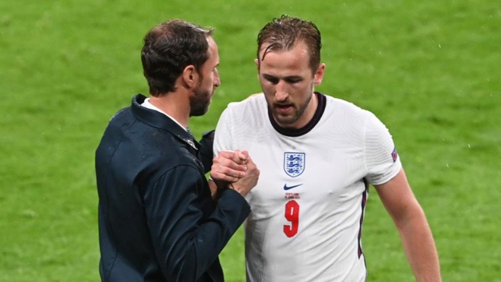 Kane shrugs off substitution after anonymous display against Scotland. AFP