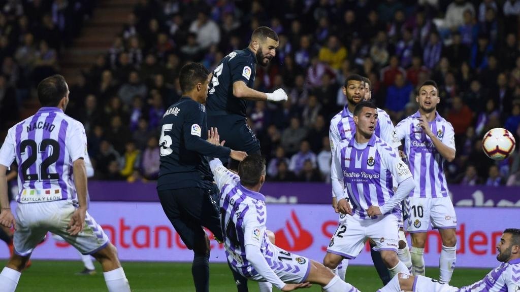 Benzema shuns Mourinho question. Goal