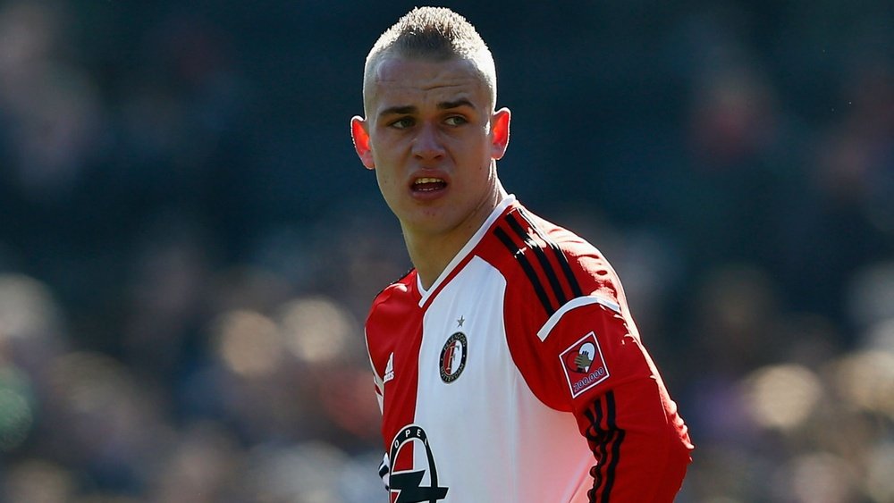 Rick Karsdorp says the presence of Kevin Strootman was key in his decision to join Roma. GOAL