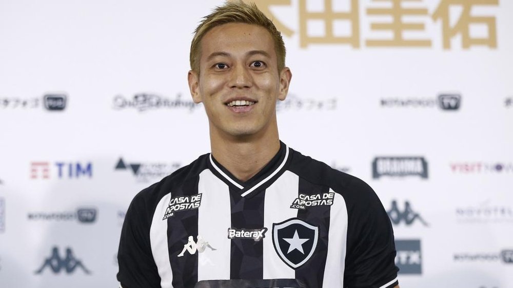 Keisuke Honda scores on debut for Botafogo. AFP