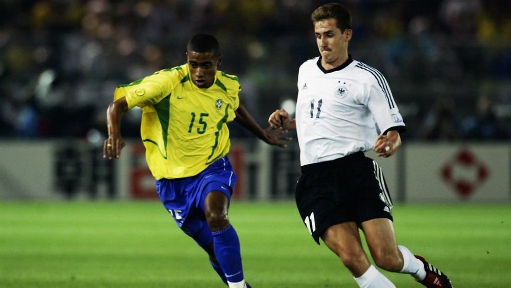 Kleberson Miroslav Klose Brazil Germany 2002. Goal