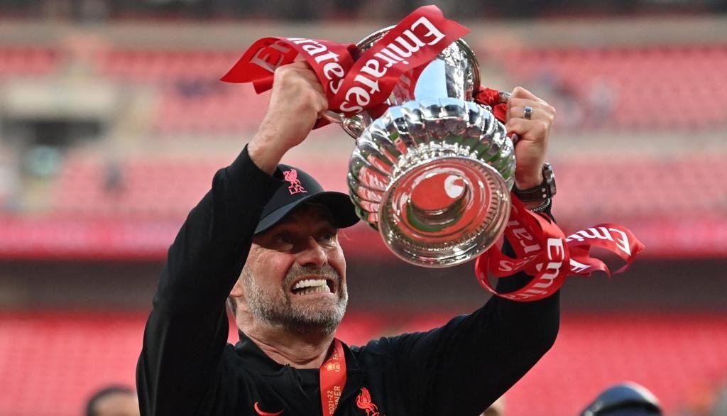 Quantos títulos tem o técnico do Liverpool?