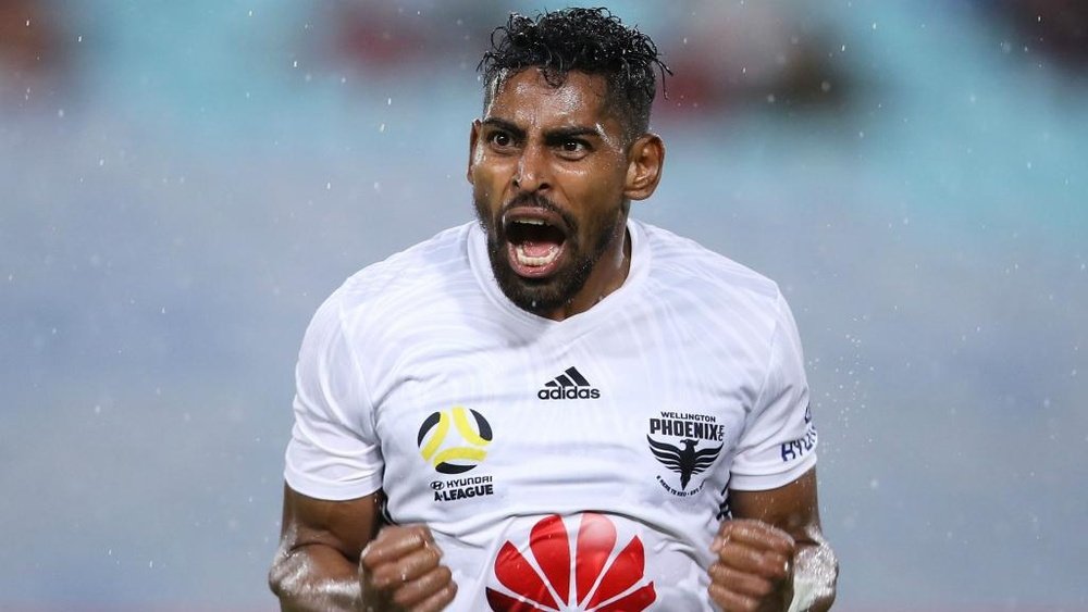 Wellington piled more mystery on Western Sydney. GOAL