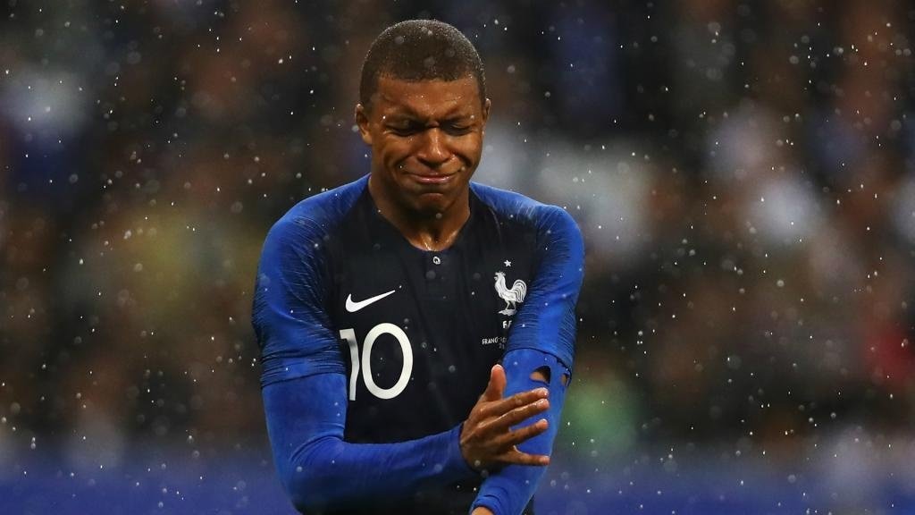 Mbappe went down hurt. GOAL