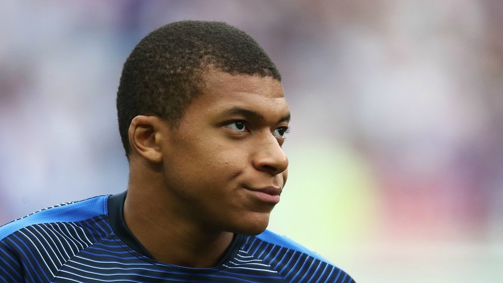 'Phenomenon' Mbappe told by former Monaco team-mate Germain to stay with Ligue 1 champions