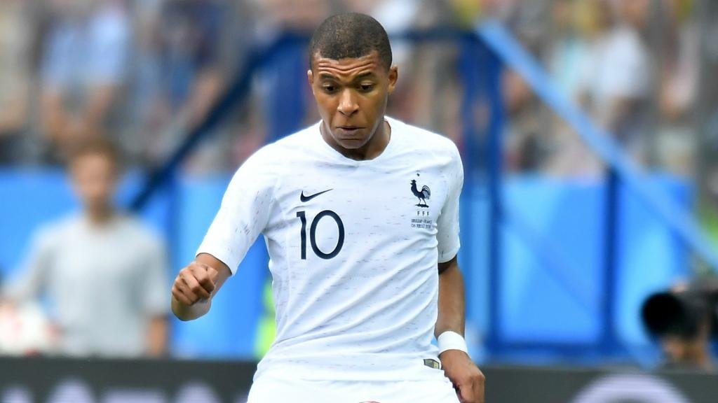 Vermaelen wary of Mbappe threat