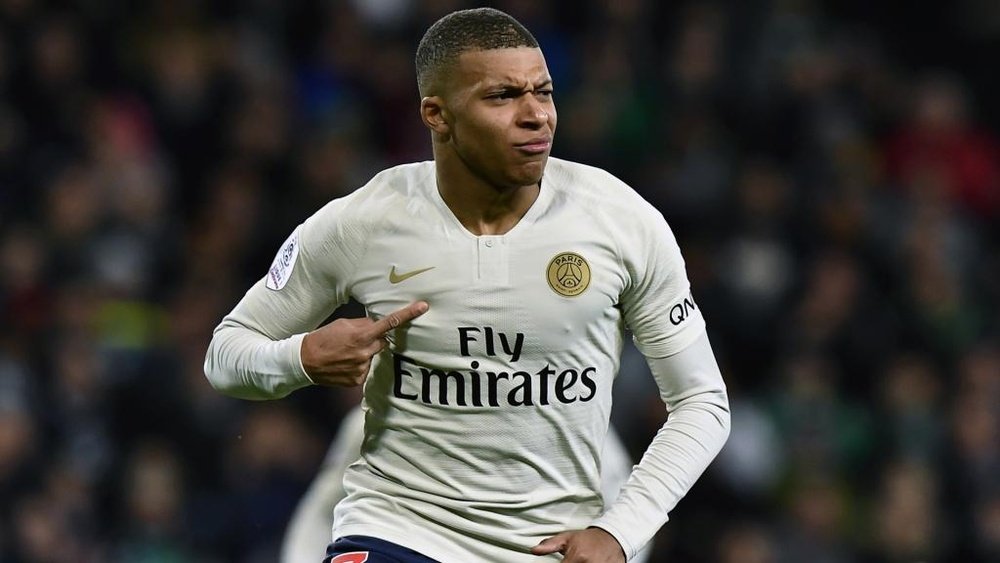Mbappe makes Ligue 1 history with wonderful volley. Goal