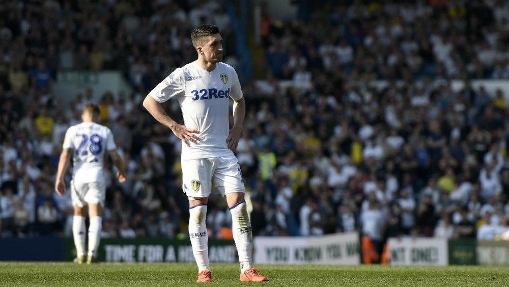 Championship Review: Ten-man Latics dent Leeds' promotion push, Bolton relegated.