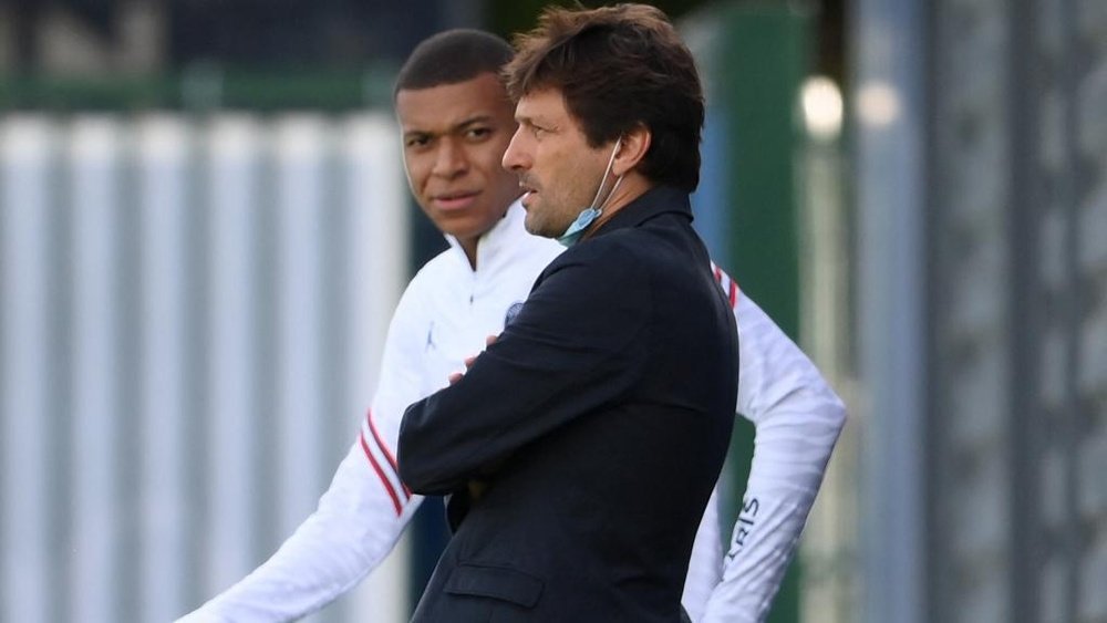 Leonardo et le PSG, convaincus de pouvoir prolonger Mbappé. Goal