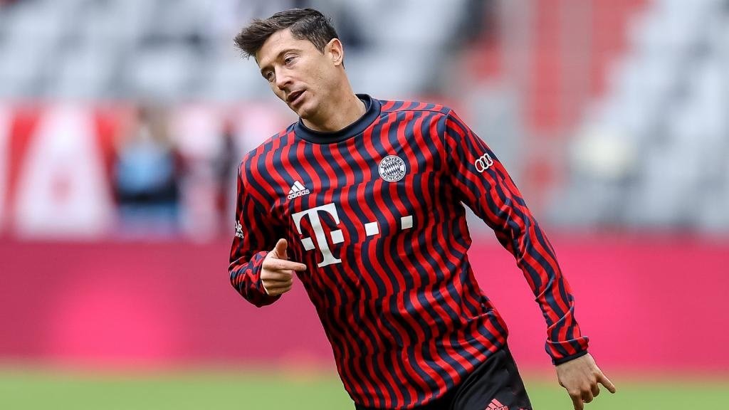 ï»¿Lewandowski stands in harmony with Ukraine following Russia invasion