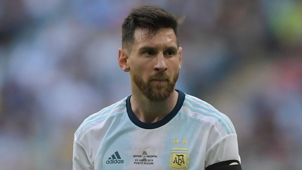 'O que Messi faz é exemplar'